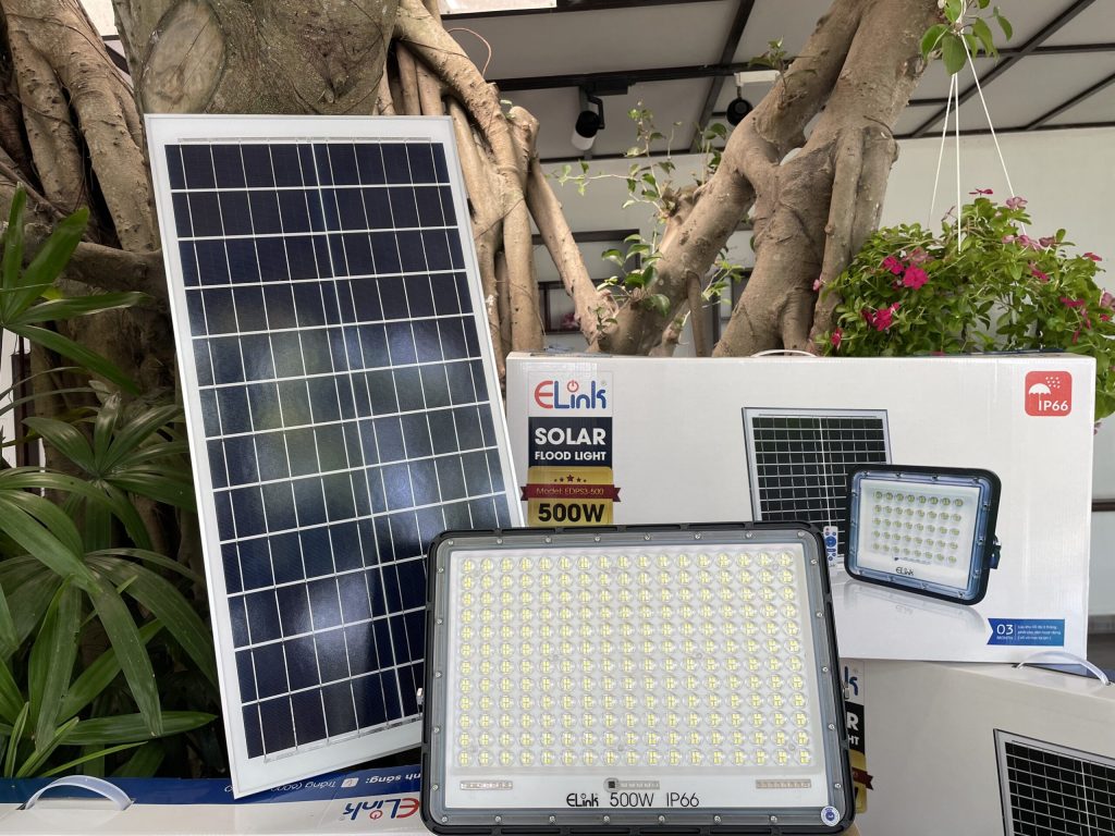 Đèn Pha LED Năng Lượng Mặt Trời tại Elink